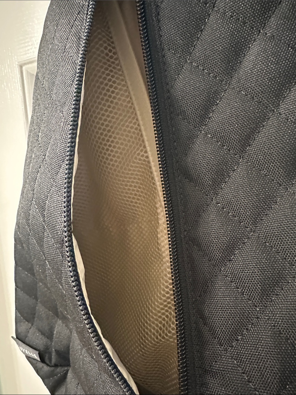 Canvelle Quilted Black Sling Bag - Side Release Buckle - Picture 4 of 7